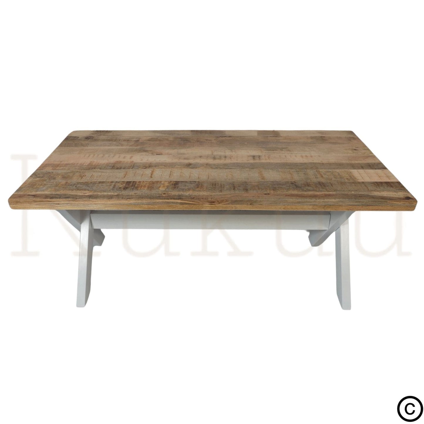 Cette table à manger bois blanc est composée de pieds en croix en métal blanc et d'un support central. Son plateau a été fabriqué à partir de bois massif de manguier traité et vernis pour un usage quotidien.
Mesures disponibles: 180 x 90 x 76 cm / 220 x 100 x 76 cm.
Kukuu, spécialiste en mobilier d'intérieur de qualité.