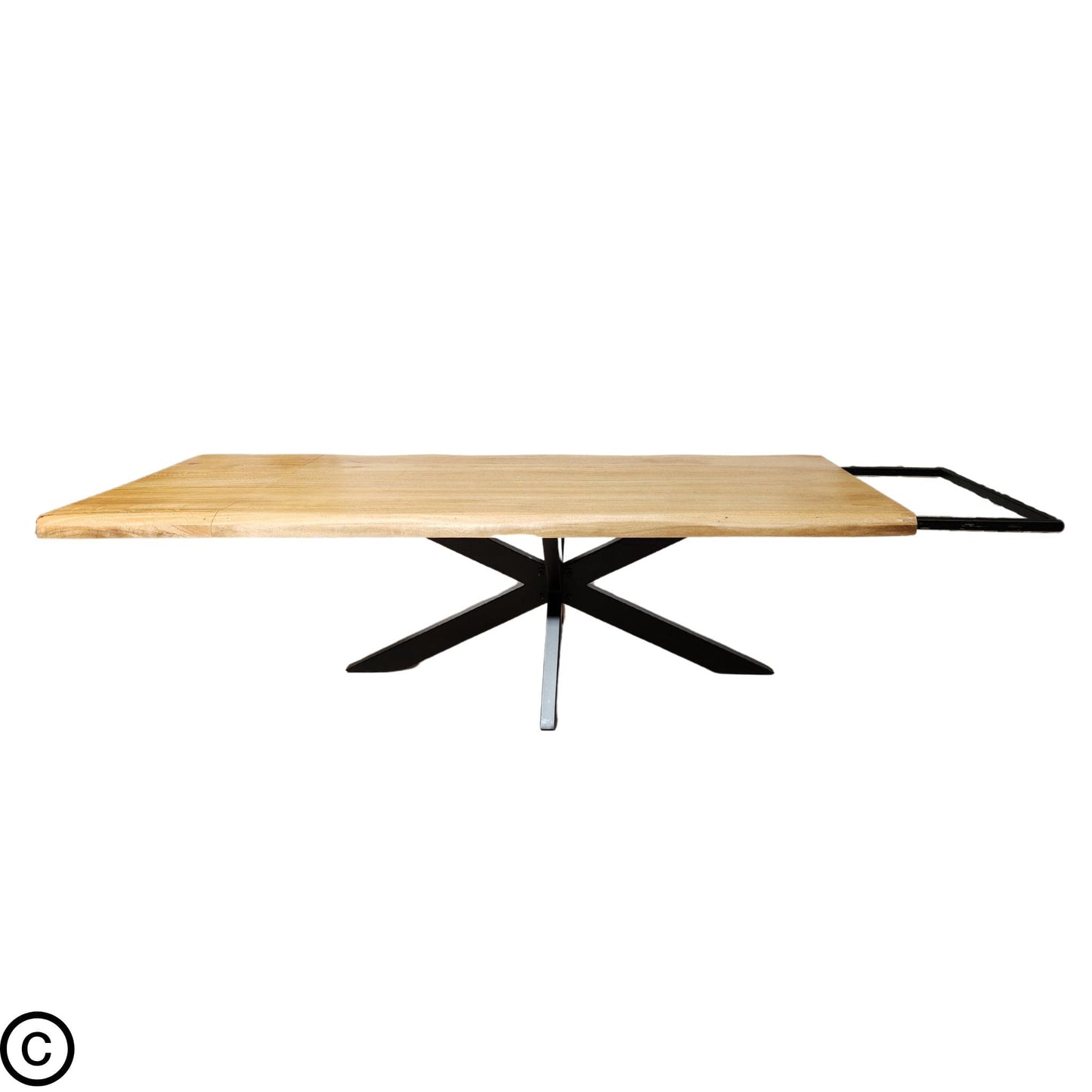 Table extensible industrielle Kukuu 200-300 cm en manguier et métal. Pied Mikado design, idéal pour recevoir.