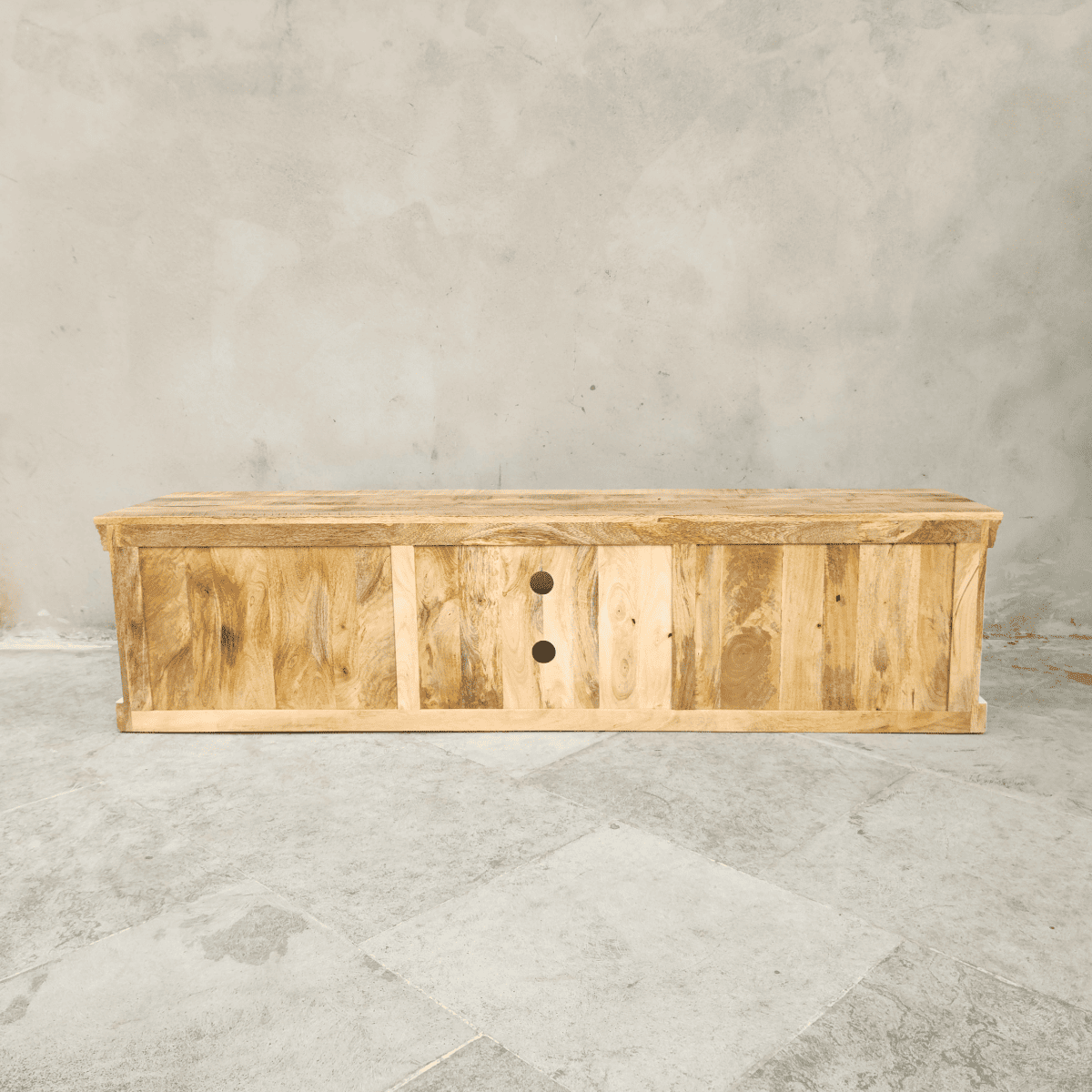 Meuble TV bois blanc en manguier massif KUKUU. Arrière du meuble