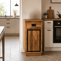 Meuble bas de cuisine 40 cm en bois de manguier massif avec tiroir et porte dans une cuisine industrielle moderne KUKUU.