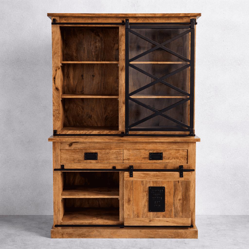Vaisselier industriel 120 cm en bois massif de manguier KUKUU - porte coulissante ouverte
