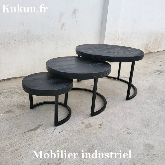 Ces trois tables gigognes rondes noires sont faites de métal et bois de manguier noir. Kukuu, boutique en ligne de meubles industriels, vintages et scandinaves. Retrouvez du mobilier d'intérieur pour tous les goûts.